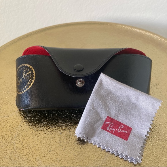 Ray-Ban Aviator Sunglasses & case - Picture 2 of 4